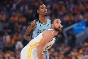 库里赞莫兰特:他是联盟运动天赋最强的球员 像年轻时的威少&沃尔