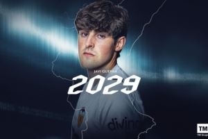 官方:瓦伦西亚与22岁青训中场哈维-格拉续约至2029年