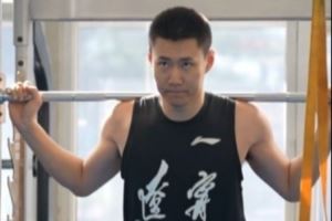 辽宁男篮最新训练视频:用心感受呼吸和重量