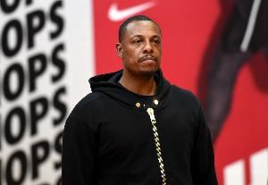 皮尔斯:被捅后好多年才敢重新去夜店 而且在夜店绝不待到最后