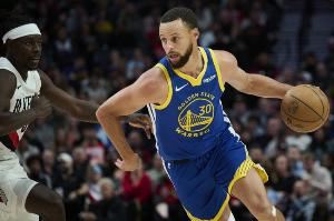  37岁237天！库里连续两场砍下35+ NBA历史最老控卫