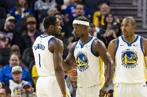 巴特勒:库明加现在很开心也充满自信 犯错没关系关键要学会倾听