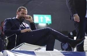  费迪南德评阿莫林执教1周年：球队有乐观迹象，但不意味曼联归来